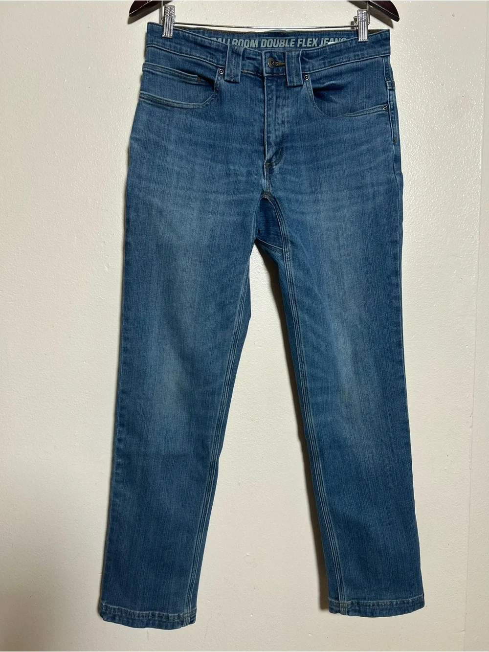 Duluth Trading Co Men’s Indigo Straight Jeans